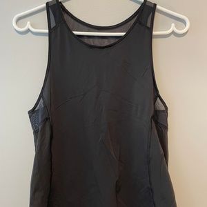 Lulu lemon workout top